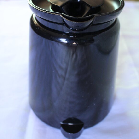 Keurig 2.0 Thermal Coffee Pot Carafe Black Silver 4 Cup 32 Oz Replacement Used - Picture 4 of 10